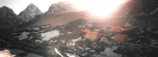 71 JAHRE SEIT DER ERSTEN BESTEIGUNG DES MOUNT EVEREST!