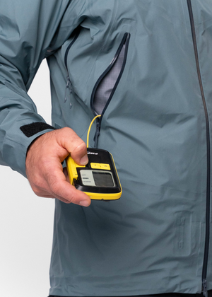 7BYGJFU004-MEN-RISUM-G2-GORE-TEX-PERFORMANCE-3L-FULL-ZIP-JACKET-X0-D09.png