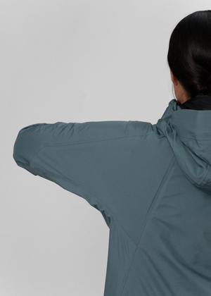 7BYGJFU503-WOMEN-RISUM-G2-GORE-TEX-PERFORMANCE-3L-FULL-ZIP-JACKET-X0-D01.png