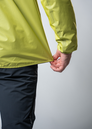 7BYGJSV001-BLACKYAK-MEN-JAVARI-GORE-TEX-PERFORMANCE-3L-FULL-ZIP-JACKET-LM-D04.png