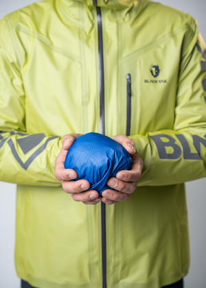 7BYGJSV002-BLACKYAK-MEN-JAVARI-GORE-TEX-PERFORMANCE-3L-FULL-ZIP-JACKET-SPECIAL-EDITION-CB-D10.png