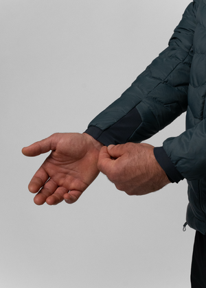 BY1IN0013-MEN-YURINO-HOODED-LIGHT-DOWN-JACKET-PX-D03.png