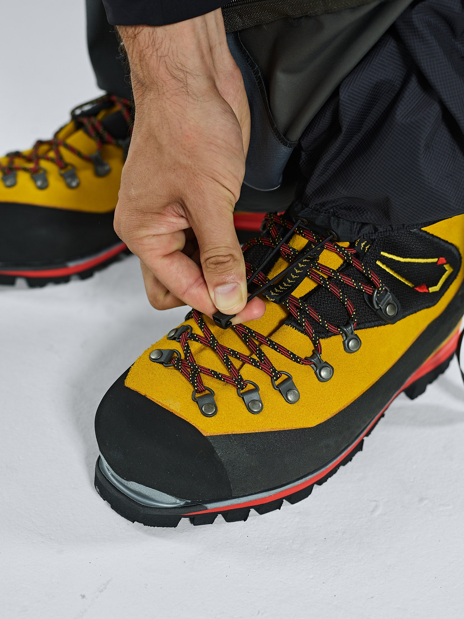Black yak hiking shoes hotsell