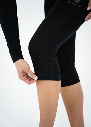 BY2BL0015-BLACKYAK-WOMEN-GURLA-MERINO-BASELAYER-3-4-TIGHT-00-D03.png