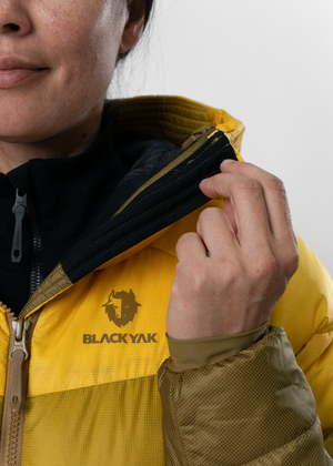 BY2IN0003-WOMEN-TILICHO-HOODED-DOWN-JACKET-GX-D04.png