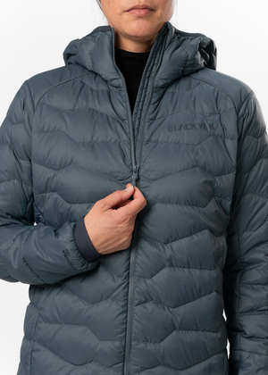 BY2IN0011-WOMEN-YURINO-HOODED-LIGHT-DOWN-JACKET-PX-D02.png
