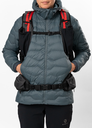 BY2IN0011-WOMEN-YURINO-HOODED-LIGHT-DOWN-JACKET-PX-D05.png
