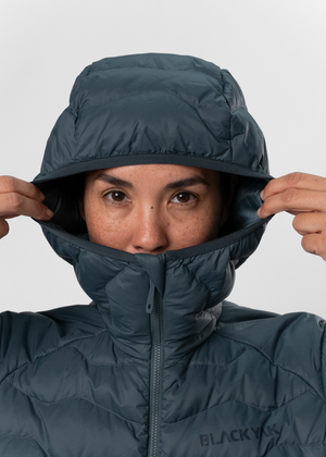 BY2IN0011-WOMEN-YURINO-HOODED-LIGHT-DOWN-JACKET-PX-D06.png