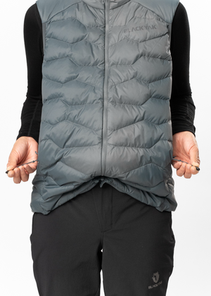 BY2VS0001-WOMEN-YURINO-LIGHT-DOWN-VEST-PX-D01.png