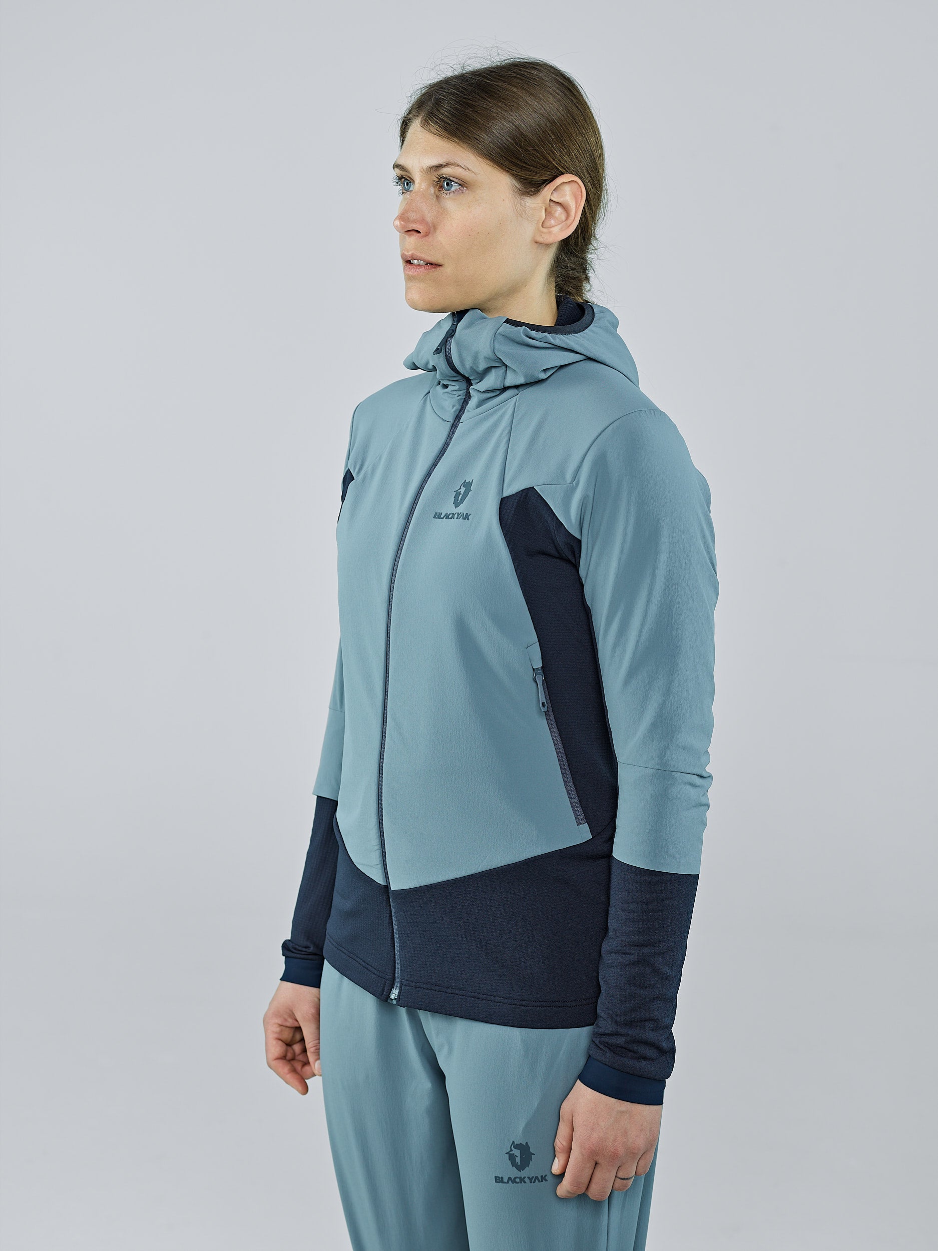 WOMEN´S KARUN FULL ZIP PERFORMANCE HOODY – BLACKYAK Shop