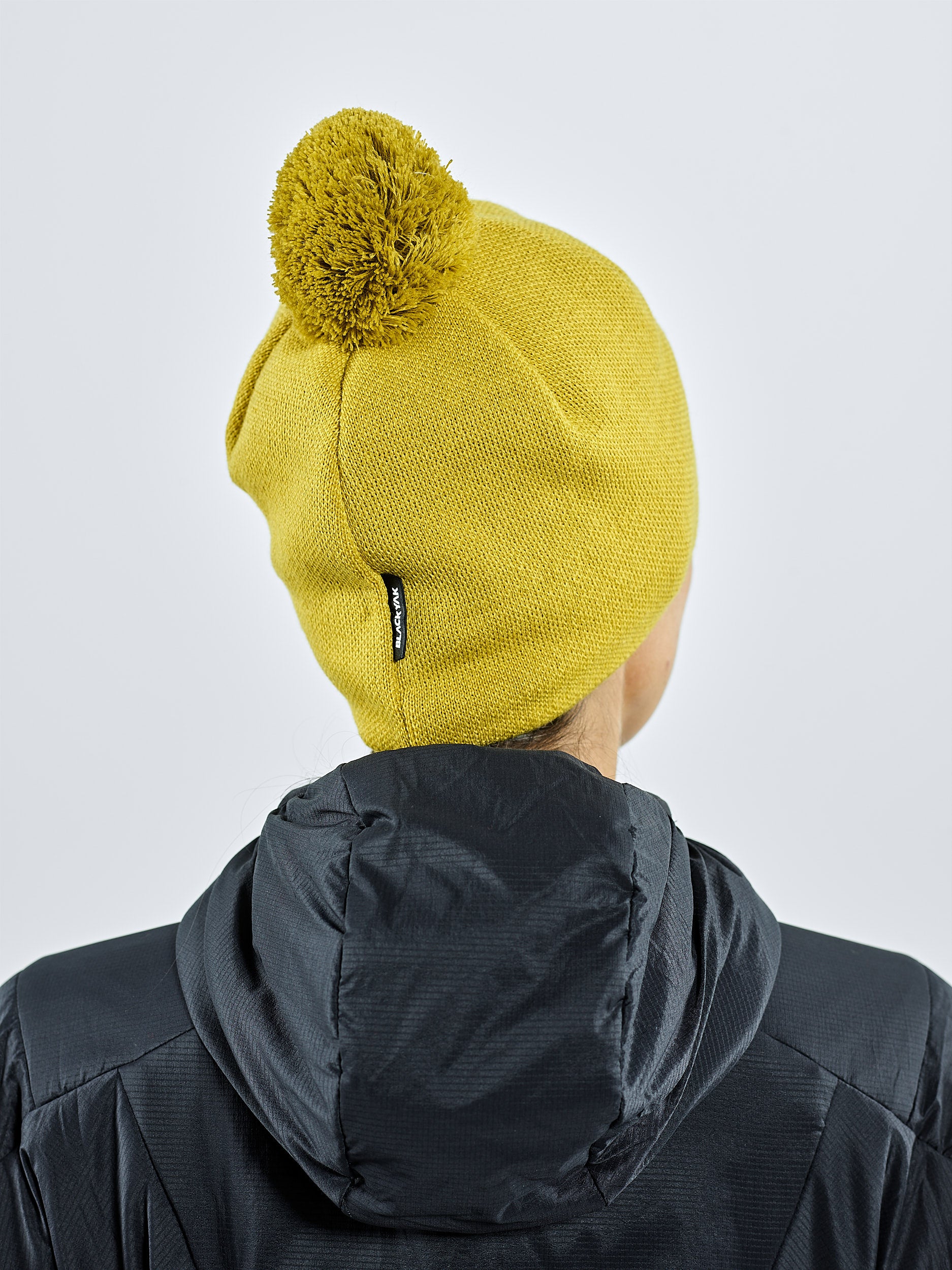 YAK KNIT POMPOM BEANIE – BLACKYAK Shop